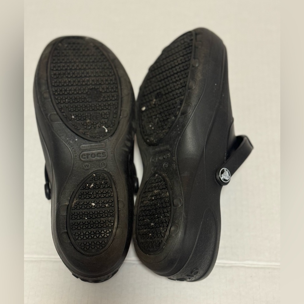 Crocs Slip Resistant Work Clogs Nursing Kitchen Shoes - Picture 5 of 6